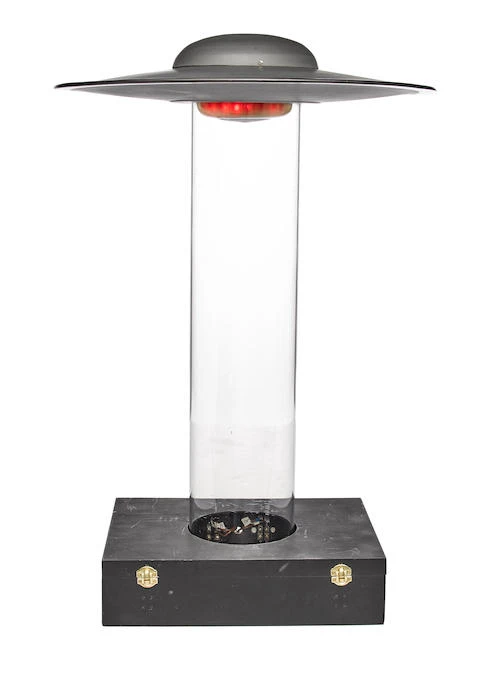 The Cruiser C-57D with its Plexiglas base