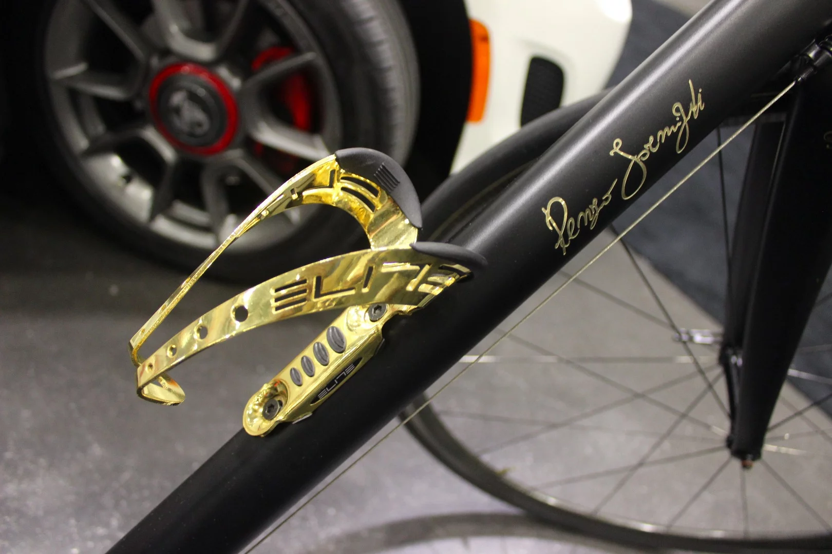 Some of the gold accents on this creation from Formigli