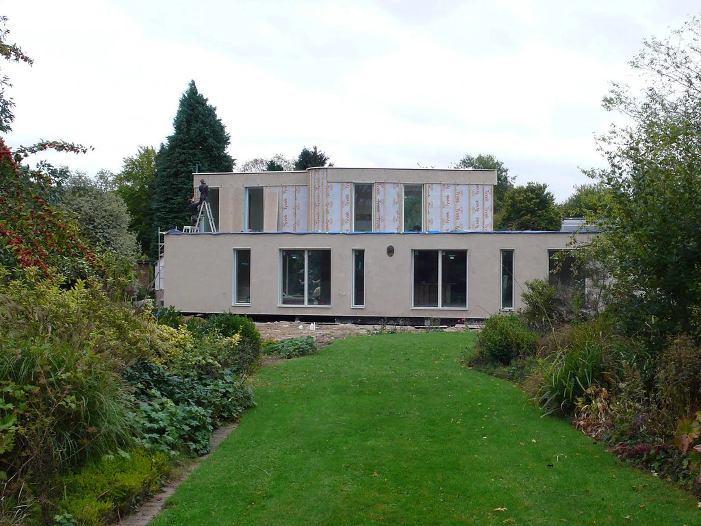 Home owners Celia and Diana of Hertfordshire, UK, were the first to successfully have their home built using the on site D-Process