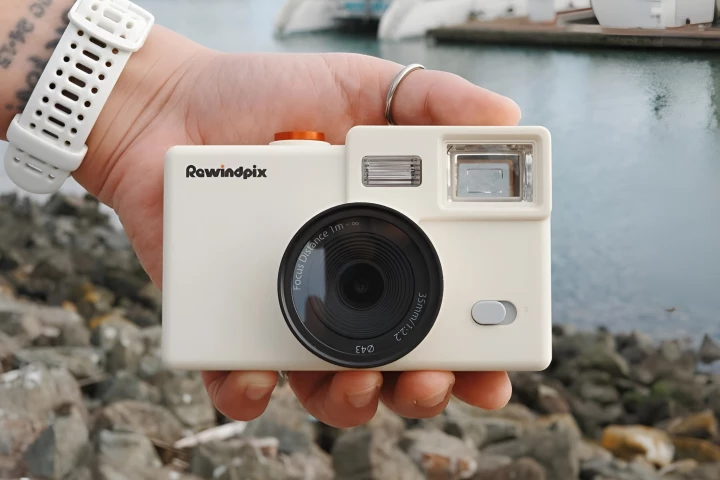 The Rewindpix camera is presently on Kickstarter