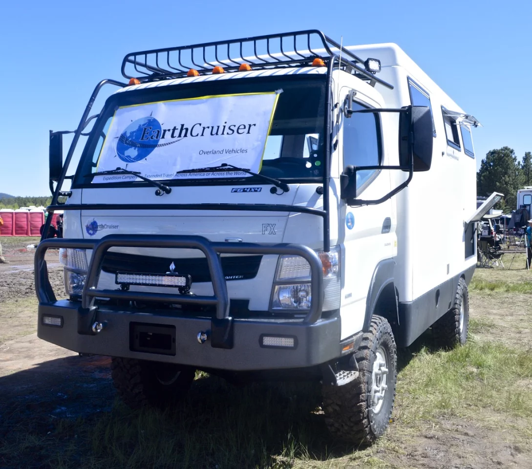 The FX is based on the Mitsubishi Fuso Canter FG 4x4