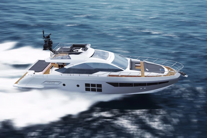 Azimut's all-new S7 will make use of carbon fiber in its superstructure