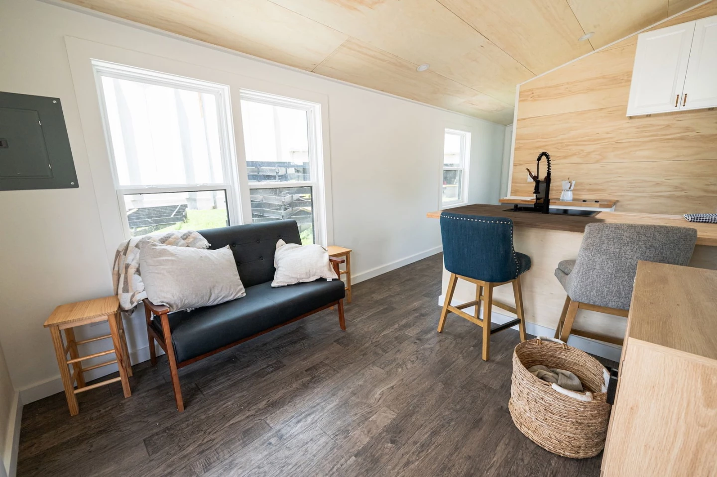 The Rowan's interior measures 340 sq ft (31.5 sq m), which is arranged on one floor