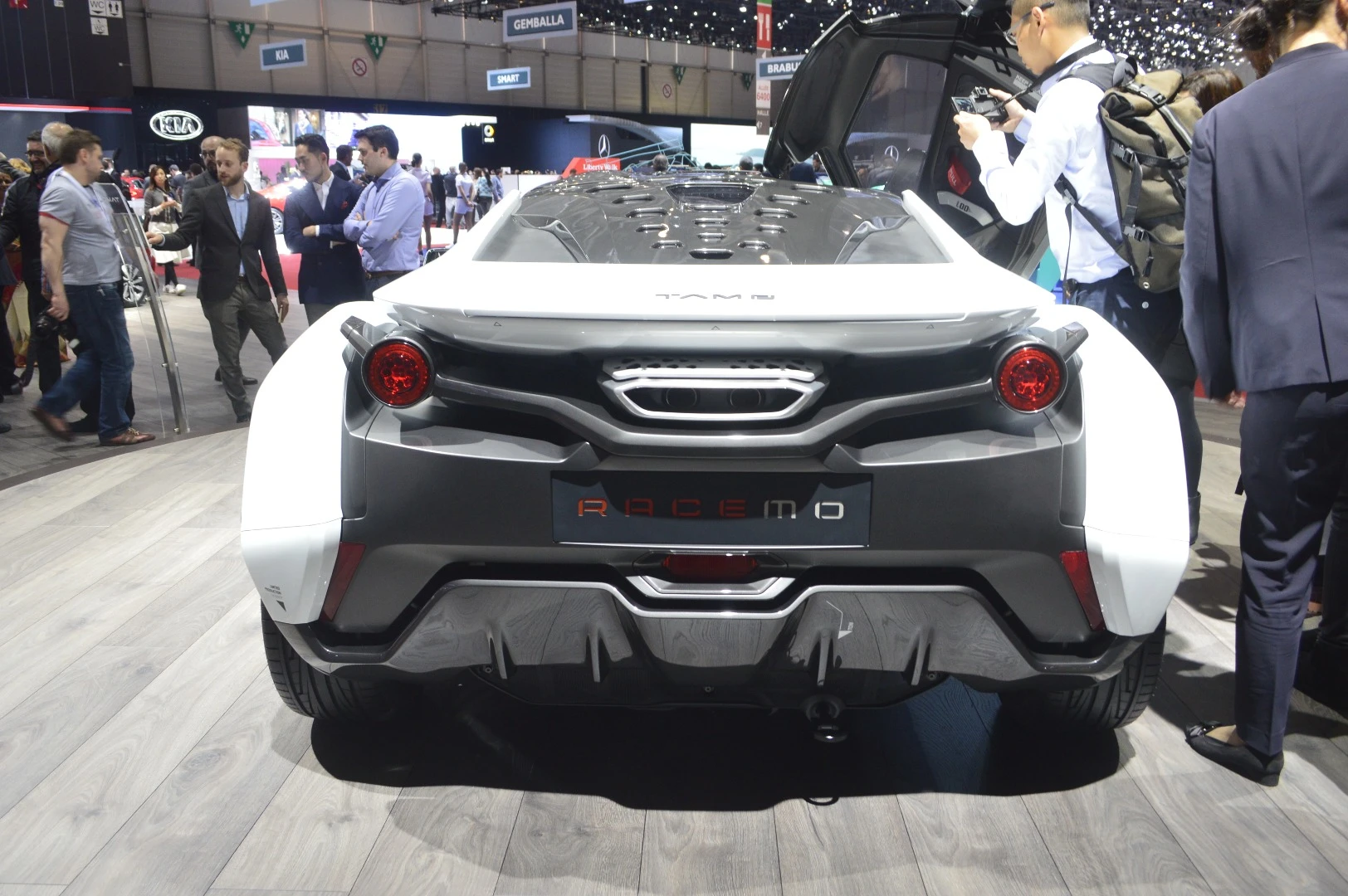 The complex rear-end of the Tata Racemo