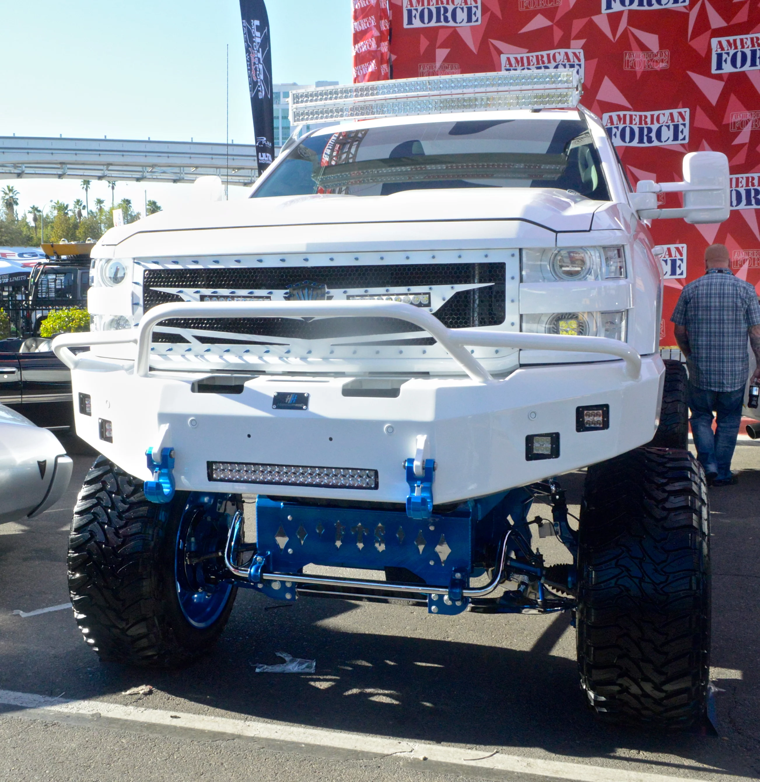 American Force outside at SEMA Show 2014 (Photo: C.C. Weiss/Gizmag)