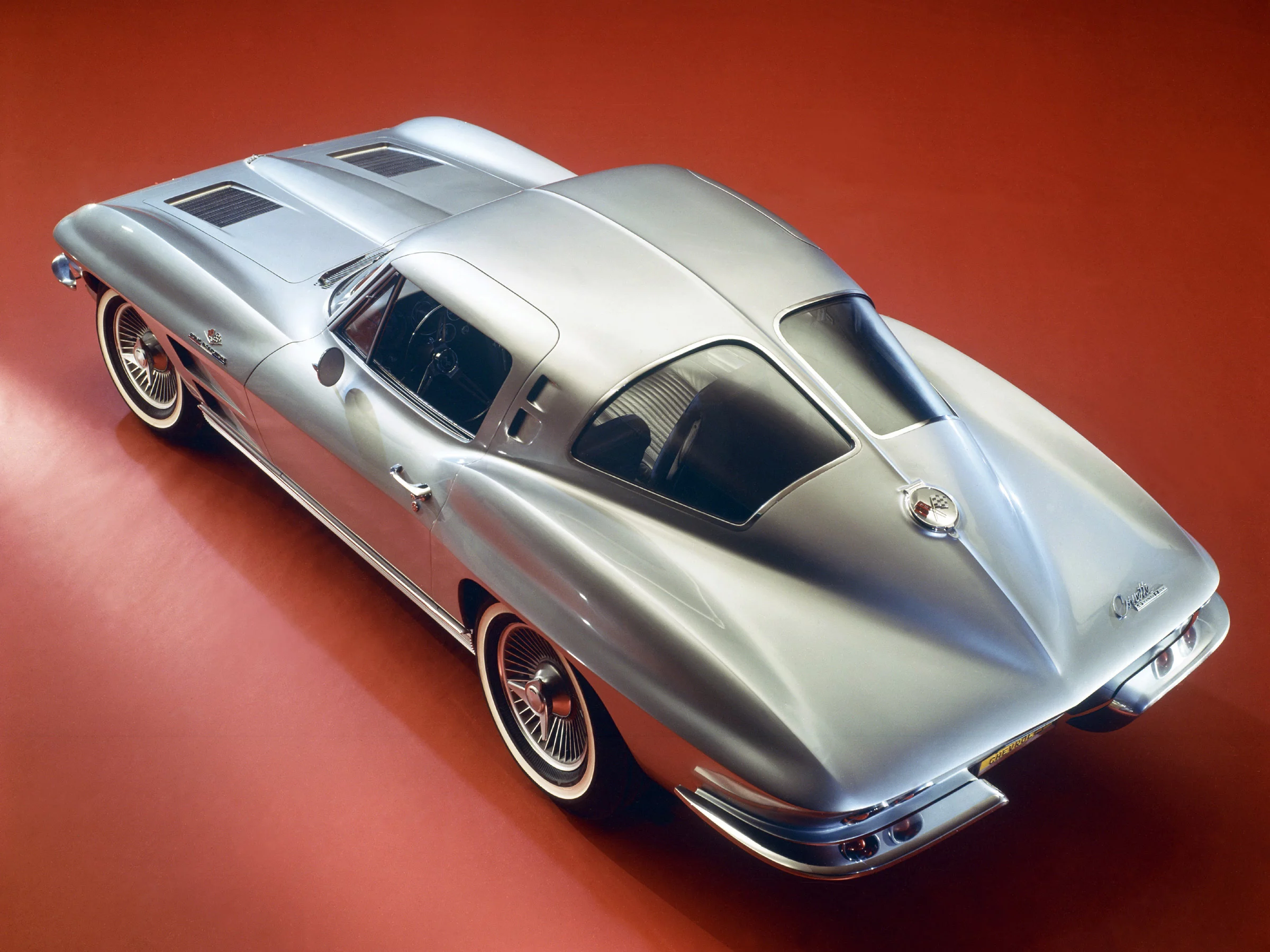 1963 Corvette Sting Ray © General Motors