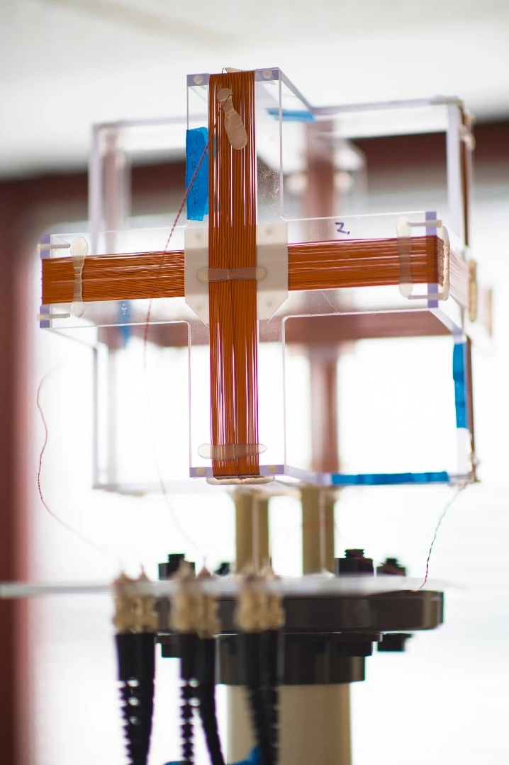 Using quasi-static electromagnetic fields allows the POINTER to be deployed in all kinds of environments