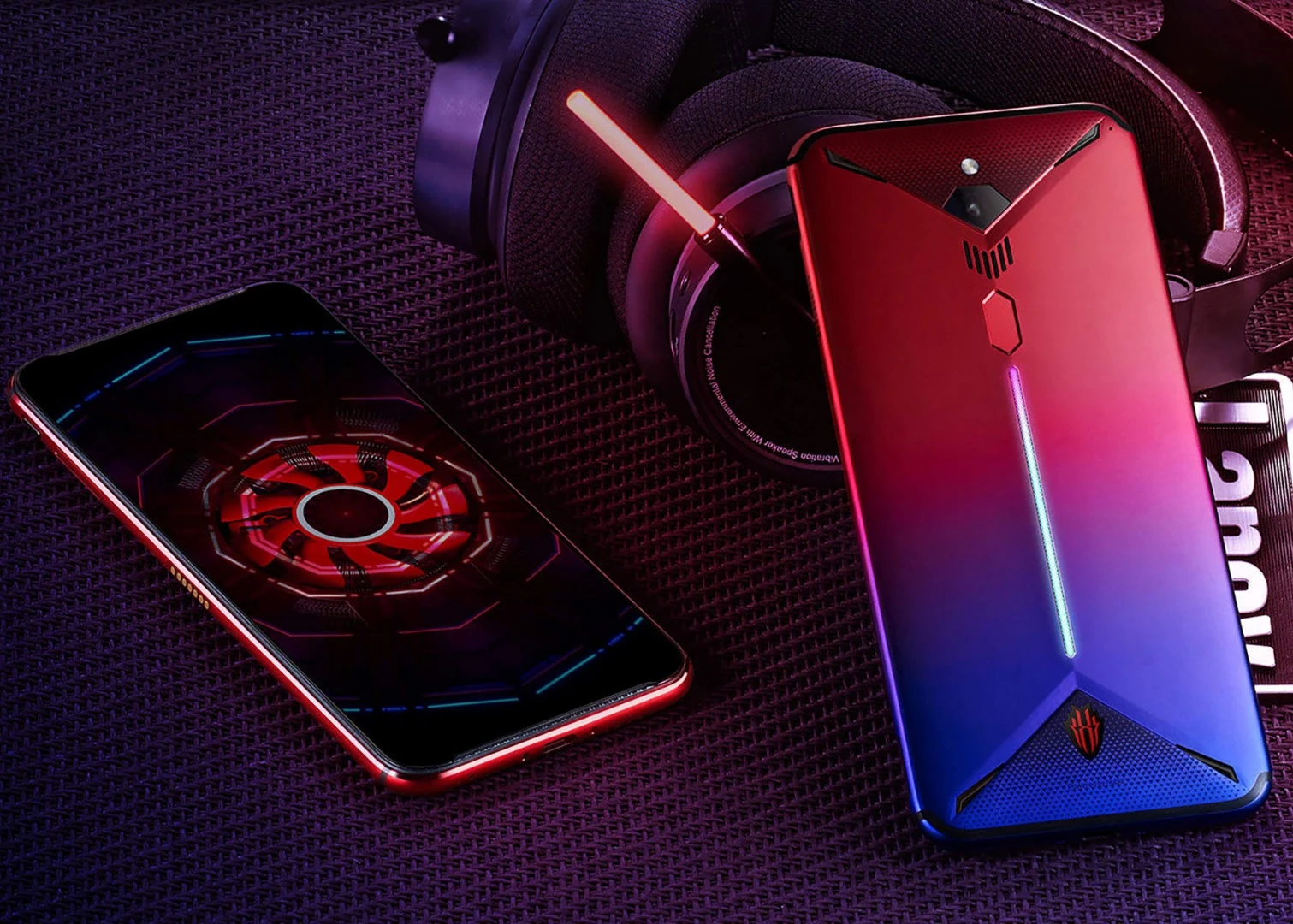 As well as liquid cooling, the Nubia Red Magic 3 makes use of a small internal fan