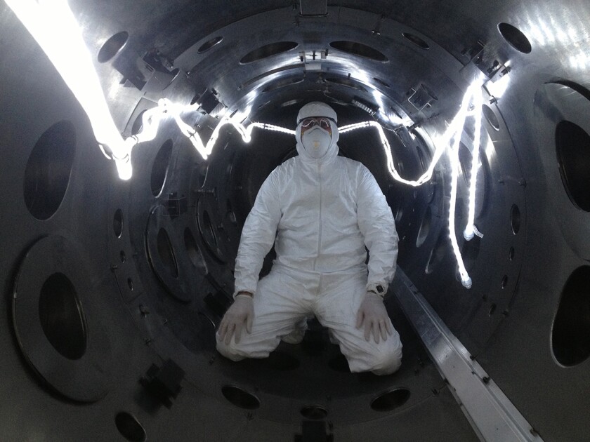 A look inside the plasma generator