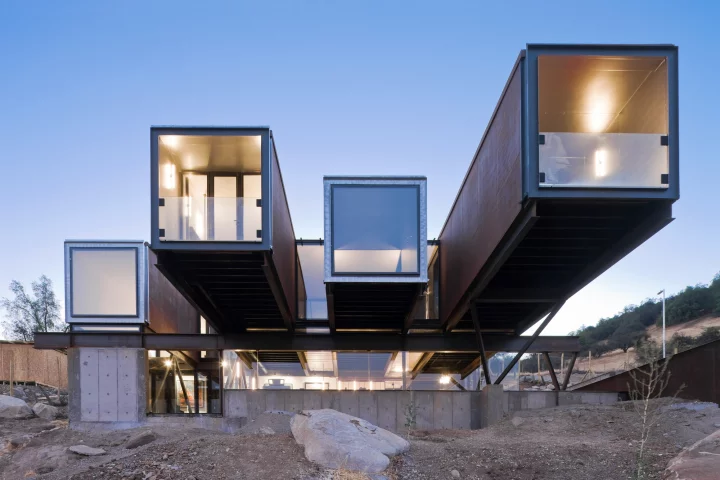 Caterpillar House is located on a hillside just outside Chile's capital city Santiago (Photo: Sergio Pirrone)