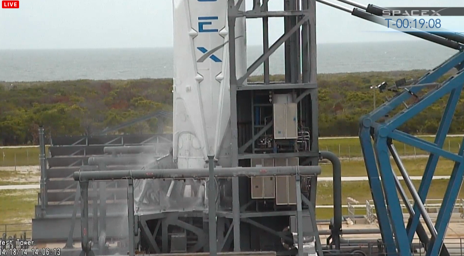 Falcon 9 first stage showing retracted landing legs (Photo: SpaceX)