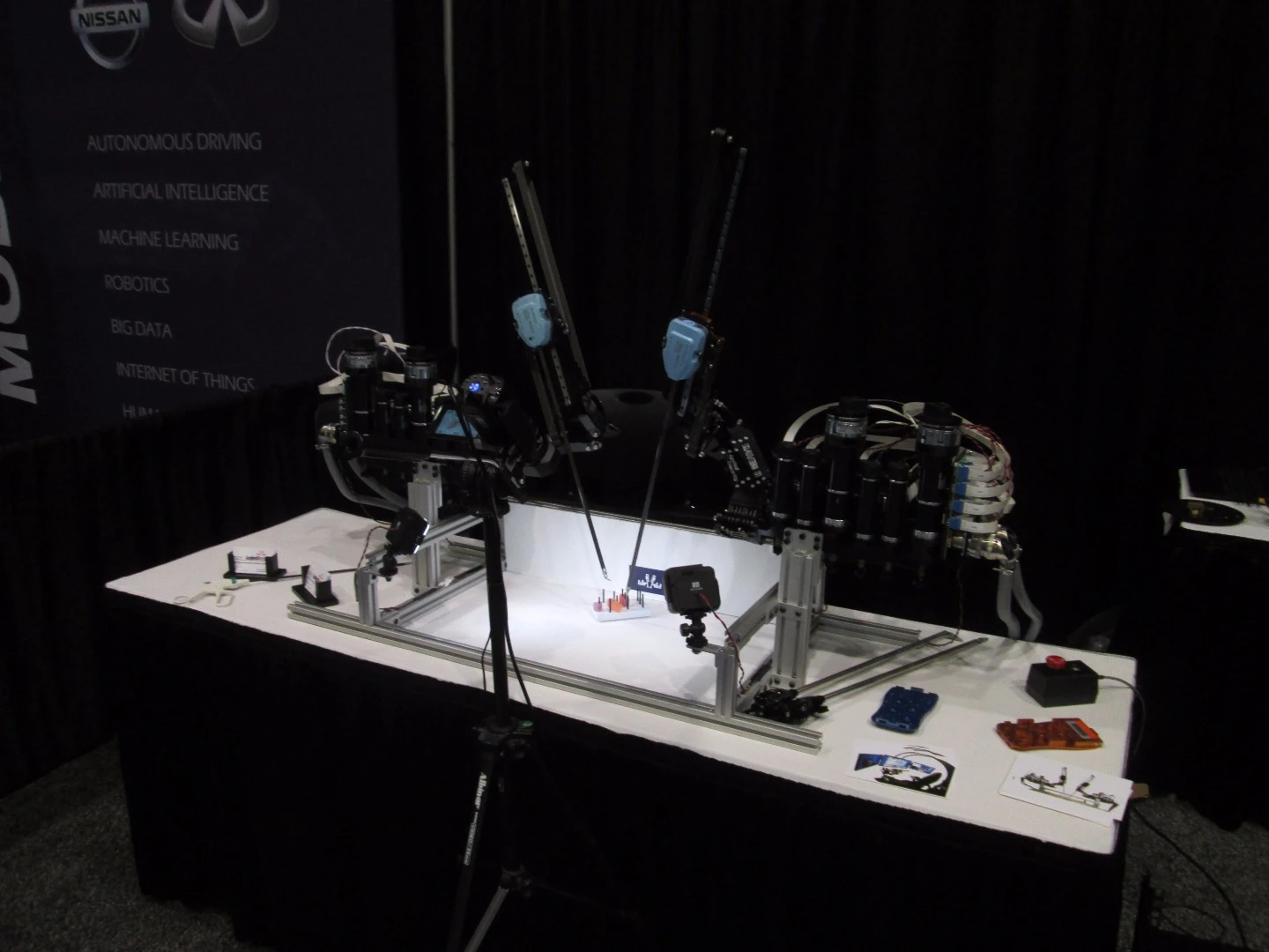 Surgical Cockpit manipulators