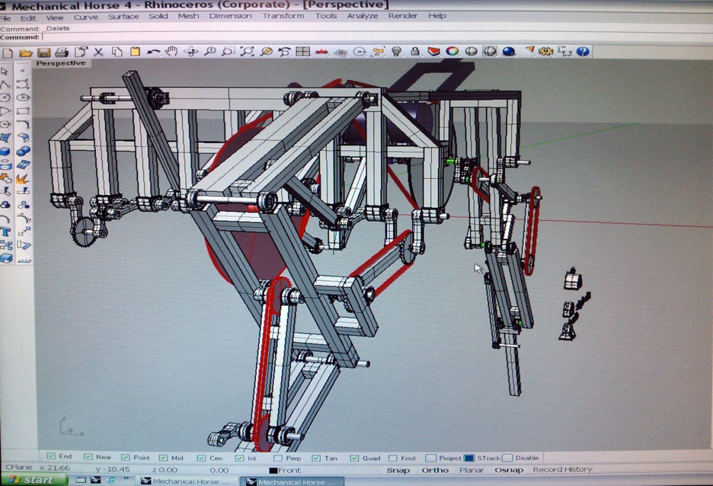 Artist creates animated lifesize Mechanical Horse