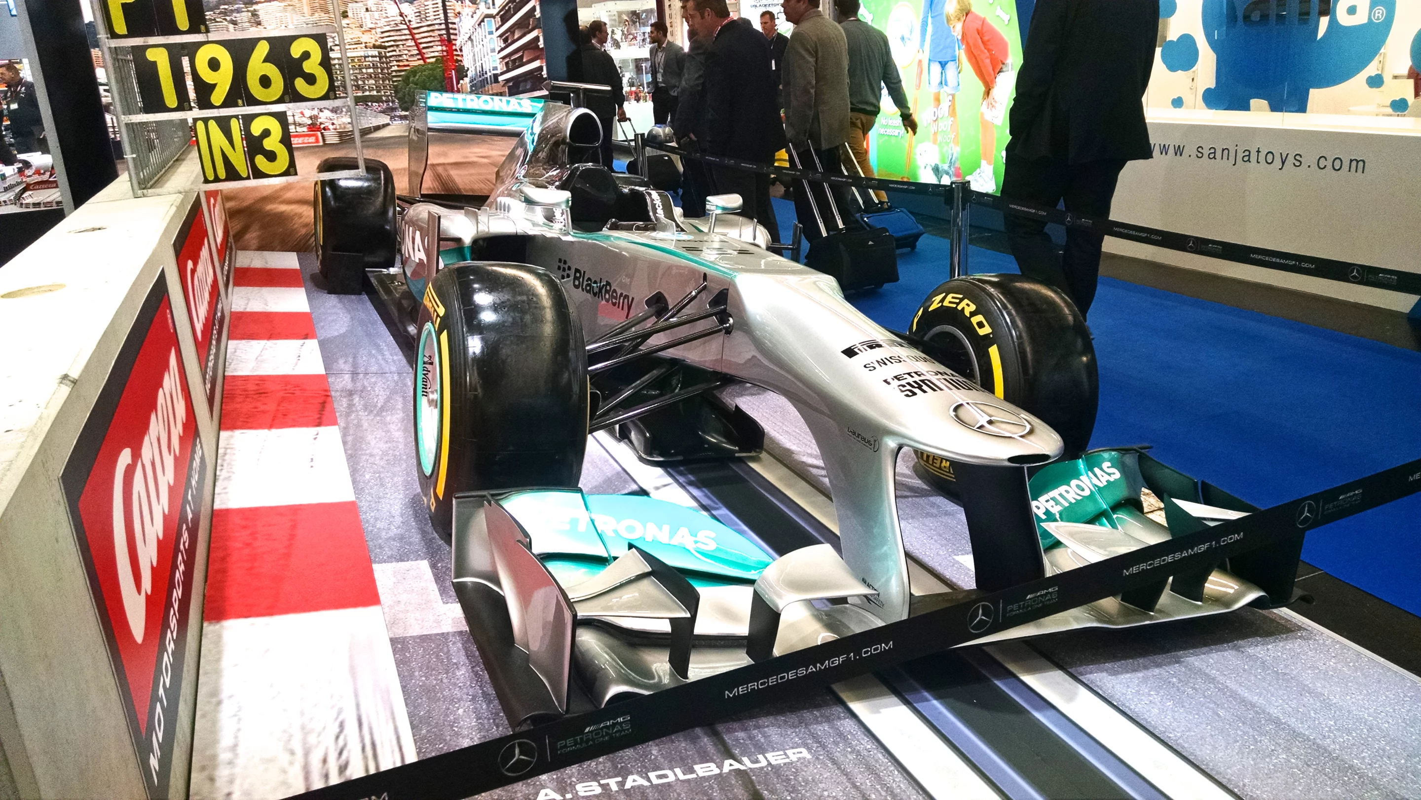 Mercedes AMG Petronas hybrid F1 race car (Photo: C.C. Weiss/Gizmag)