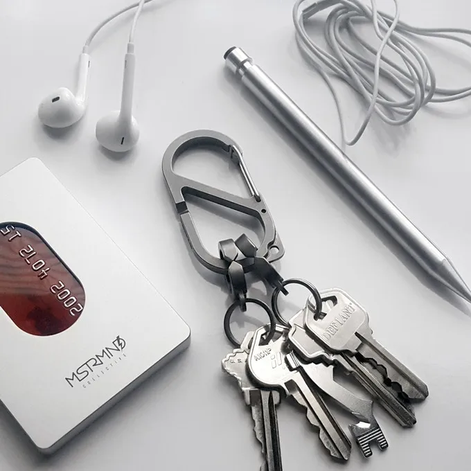 Dubbed Mster Linx, the key carrying device isn’t a dramatic departure from your typical key ring