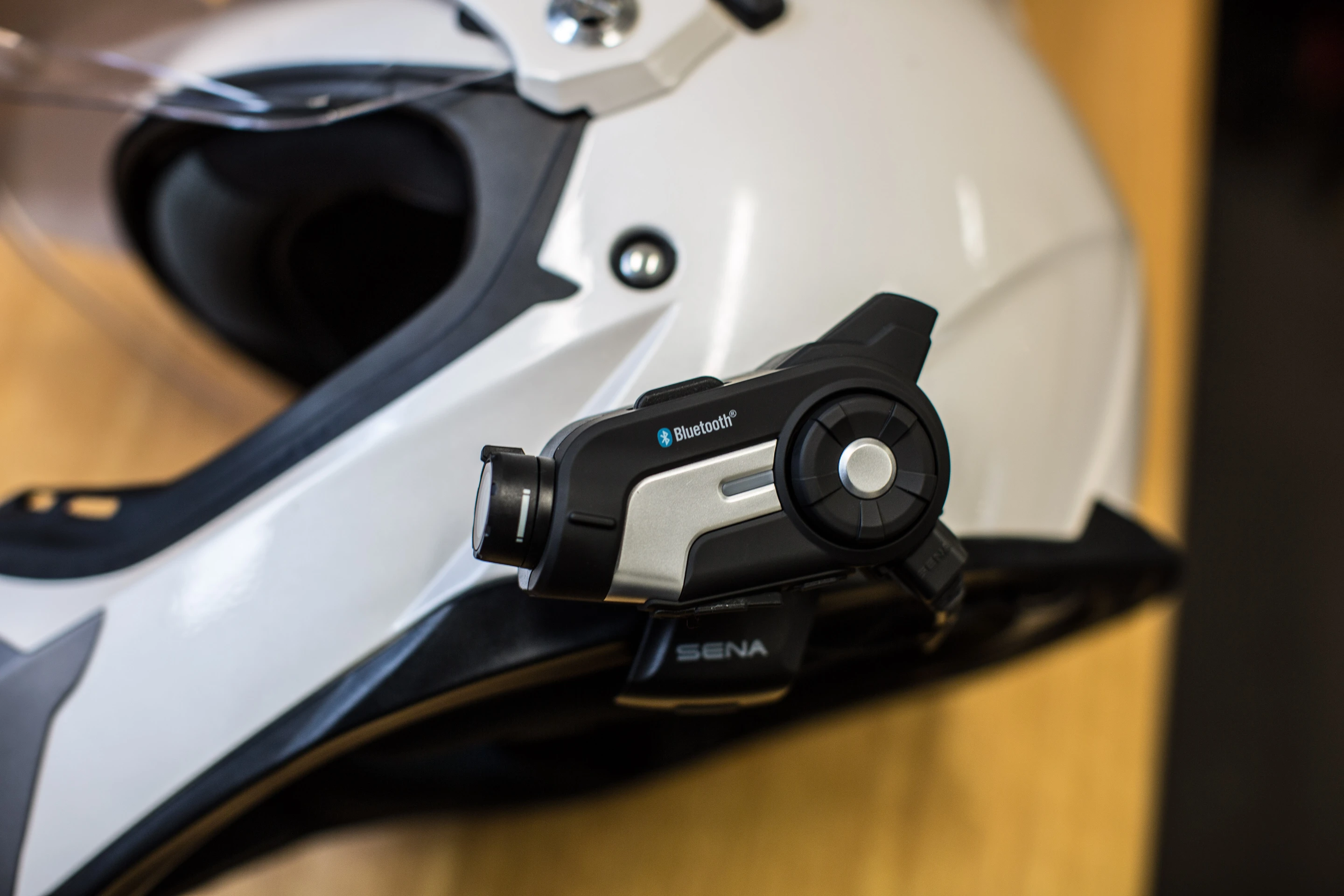 Sena's 10C - intercom has a 1.6 km range (Photo: Loz Blain/Gizmag.com)