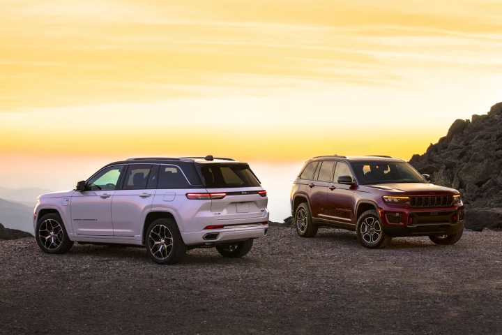 The 2022 Jeep Grand Cherokee debuts as Jeep's jump into the premium-level market