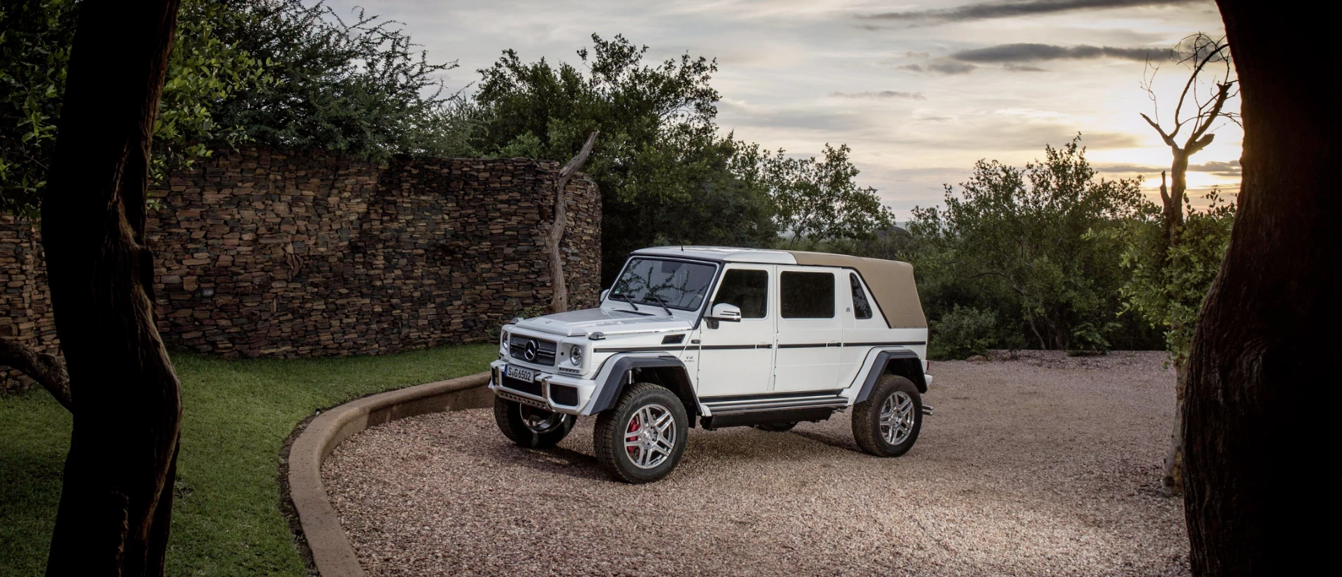 The ultimate chauffeured off-road experience: the Mercedes Maybach G650 Landaulet