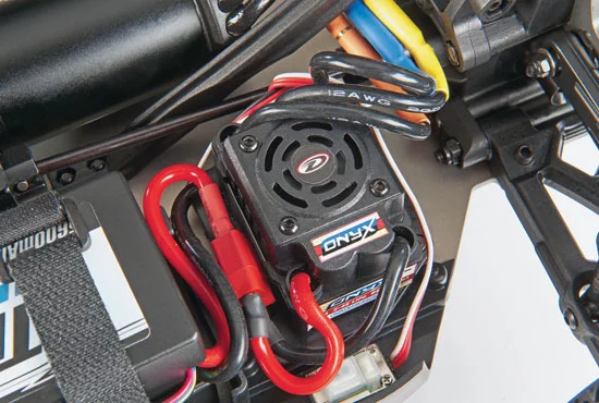 Beneath the body, the car boasts a few standout parts, such as an Onyx 2200kV brushless motor