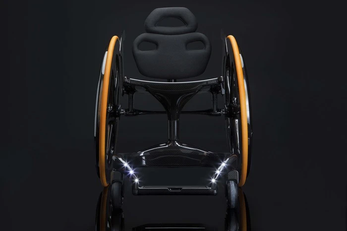 The ultimate aim of Slorance's Carbon Black wheelchair is to offer a practical and aesthetically pleasing transport option for users looking to ride in style