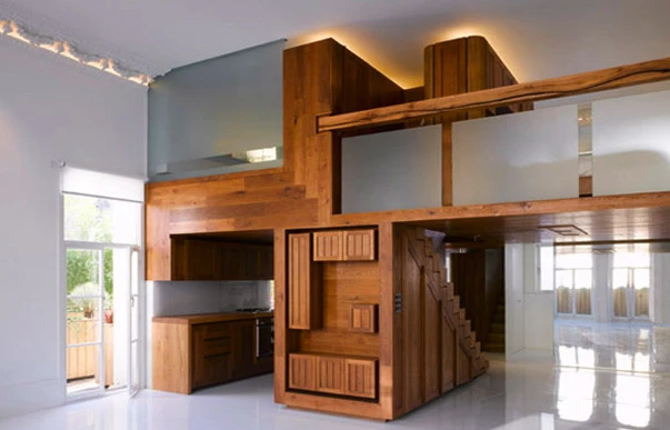 The architects created a large central structure that divided the space into three zones: living, sleeping and kitchen area