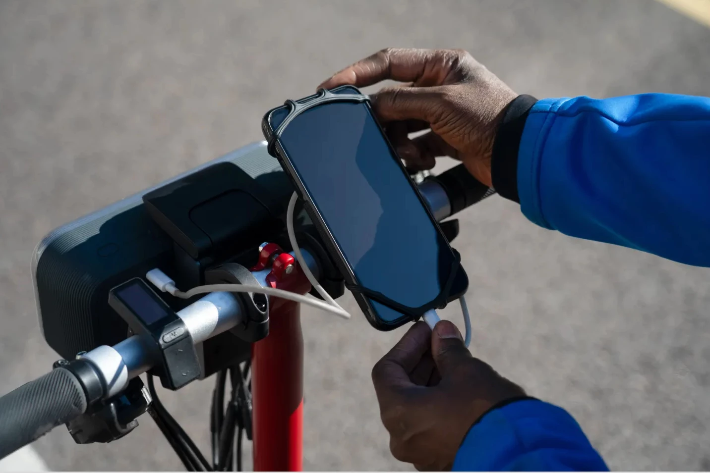 The power pack can now be used to charge smartphones or other devices