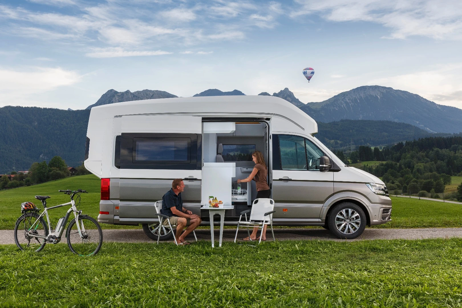 The indoor/outdoor table and the camping chairs make for comfy outdoor dining