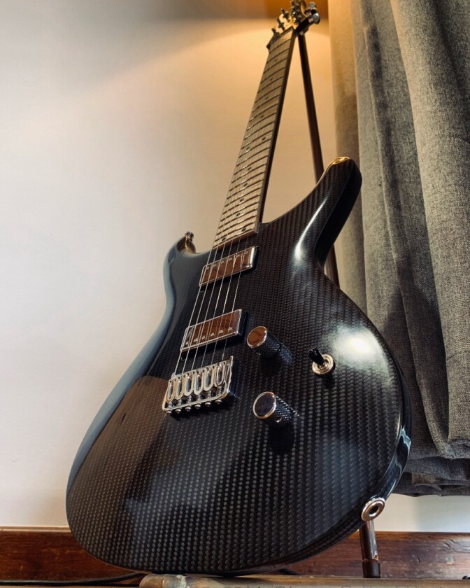 The deep double-cut design allows easy access to the high notes, and though the black carbon fiber weave won't appeal to everyone's taste, we think the Rubato Lassie is a beauty