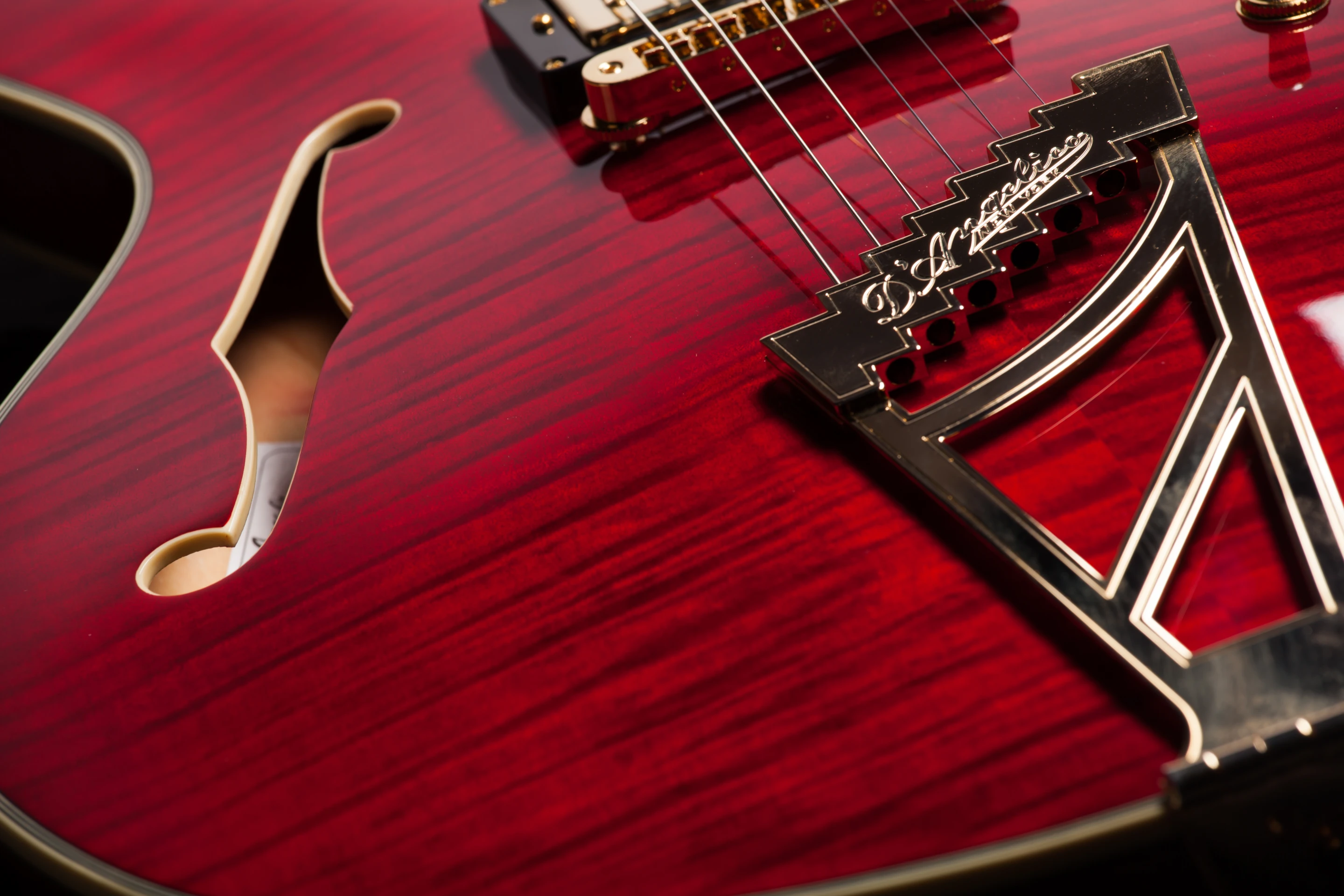 Detailing of the D'Angelico EX-DC reissue guitar