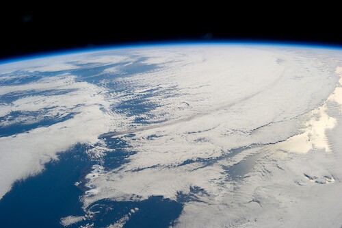 This picture was taken during the 2013 eruption of Alaska's Pavlof volcano, which sent a huge ash cloud 20,000 feet into the air (note the trail of smoke) – now imagine what kind of a picture a non-stop string of volcanic eruptions would produce