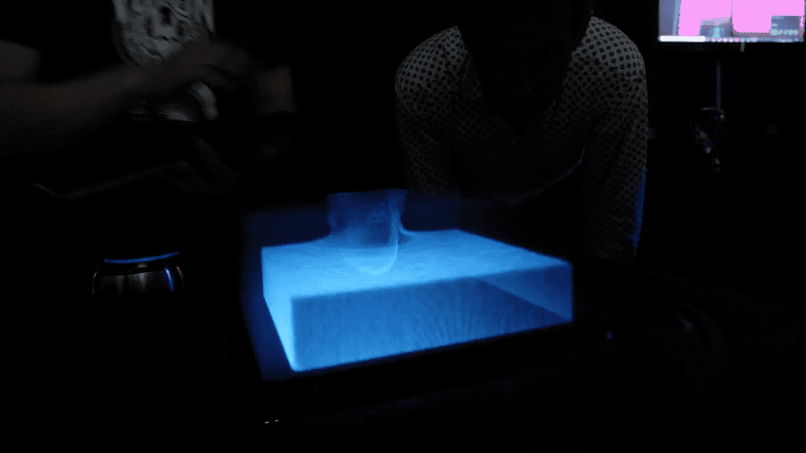 If a 3D spider popped up in my bedroom at night, I'd need new sheets