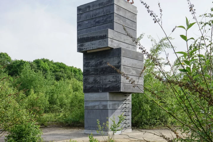 The One Man Sauna is based on the grounds of an abandoned factory in Bochum, Germany (Photo: Modulorbeat)
