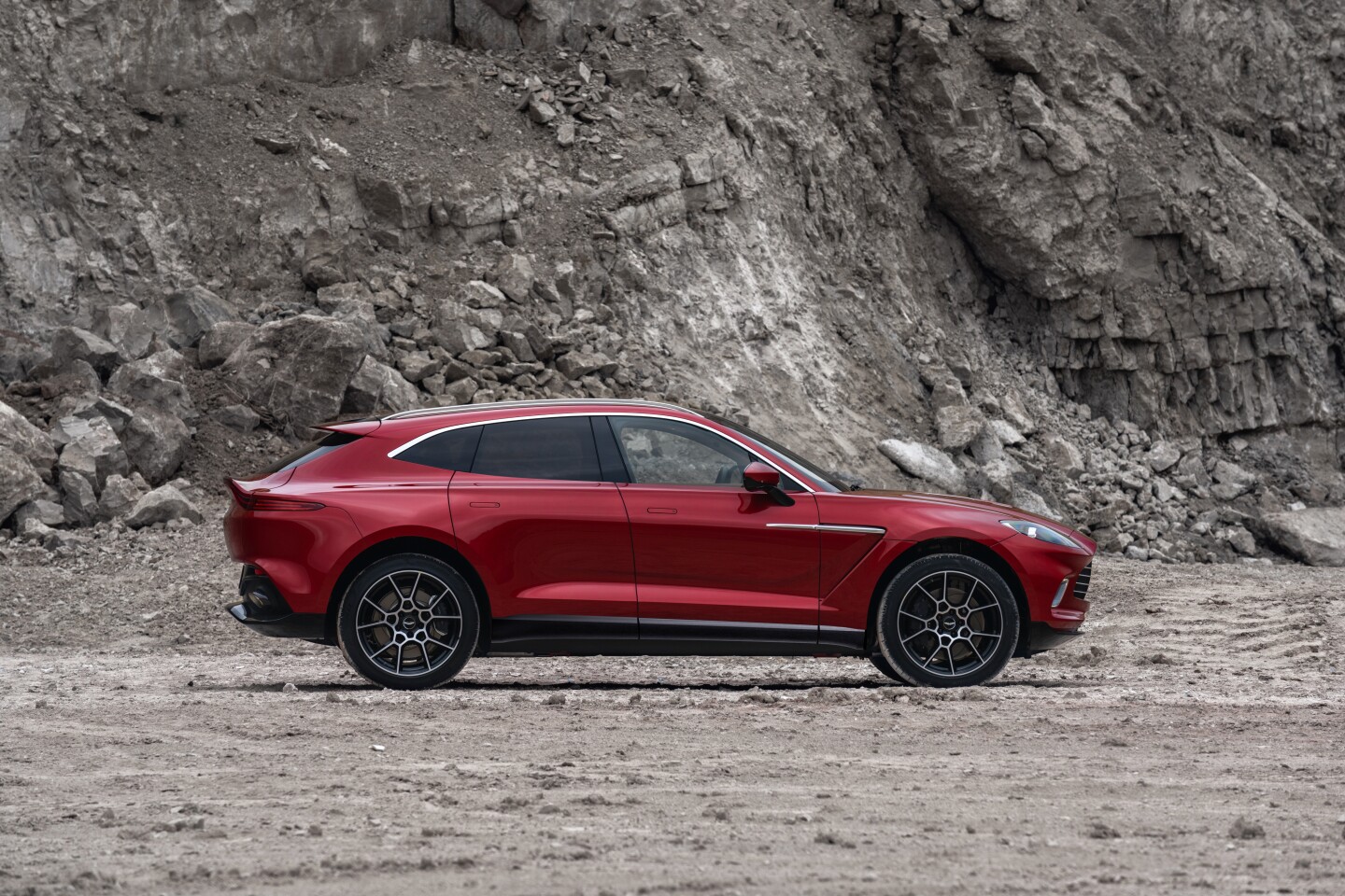 The Aston Martin DBX's adaptive triple chamber air springs enable variable spring stiffness