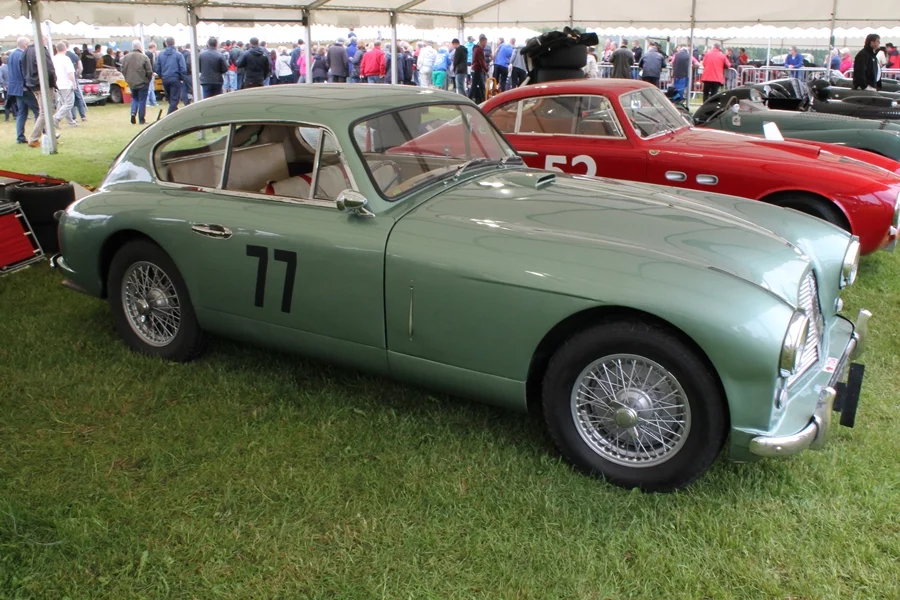 1953 Aston Martin DB2/4 driven by Iain Muir