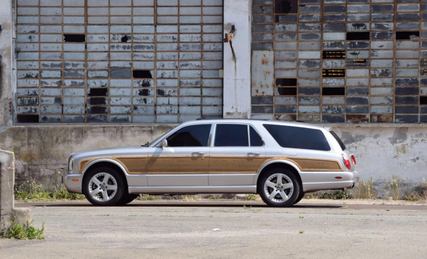 The brand new car was shipped to the famous American modification specialist Genaddi Design, where the Bentley body was recrafted and extended into a new "estate car" shape