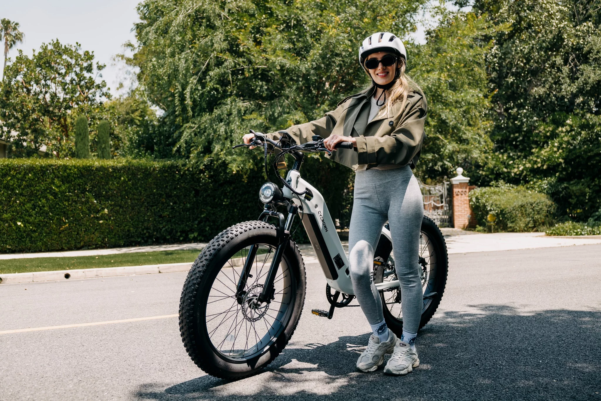 CyCrown says that the CycVerve is aimed at urban commuters looking to conquer the city streets with ease, outdoor adventurers venturing off the beaten tracks and fitness-focused riders who enjoy the great outdoors