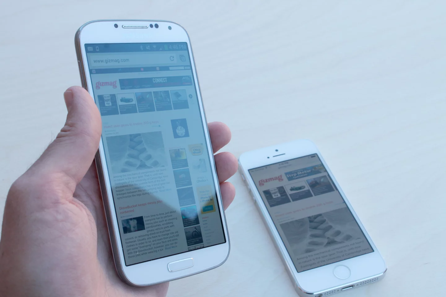 If you look at weight relative to surface area, then the Galaxy S4 actually comes in at 11 percent lighter