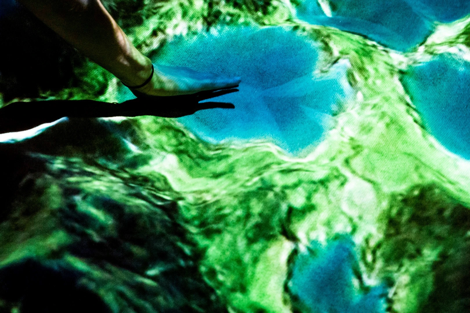 Tellart's Terraform Table on show at Goodwood's FoS Future Lab enables visitors to shape the earth with their hands