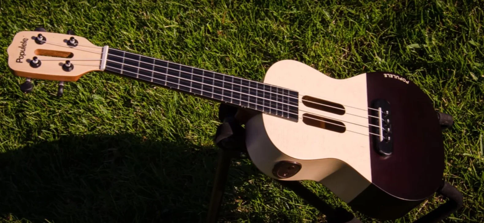 The Populele is constructed from maple, with a spruce soundboard and Aquila strings said to provide a warm, soft tone