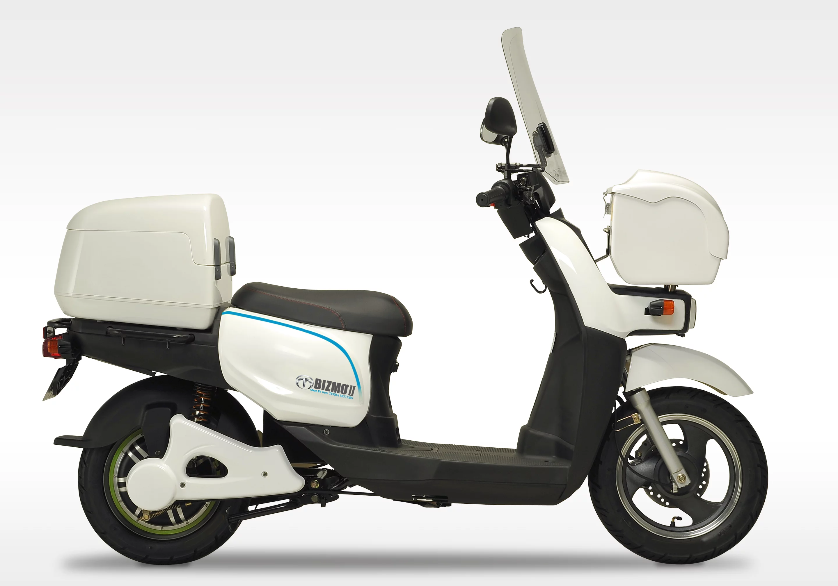 Terra Motors' Bizmo II can be configured with a second smaller box or basket at the front