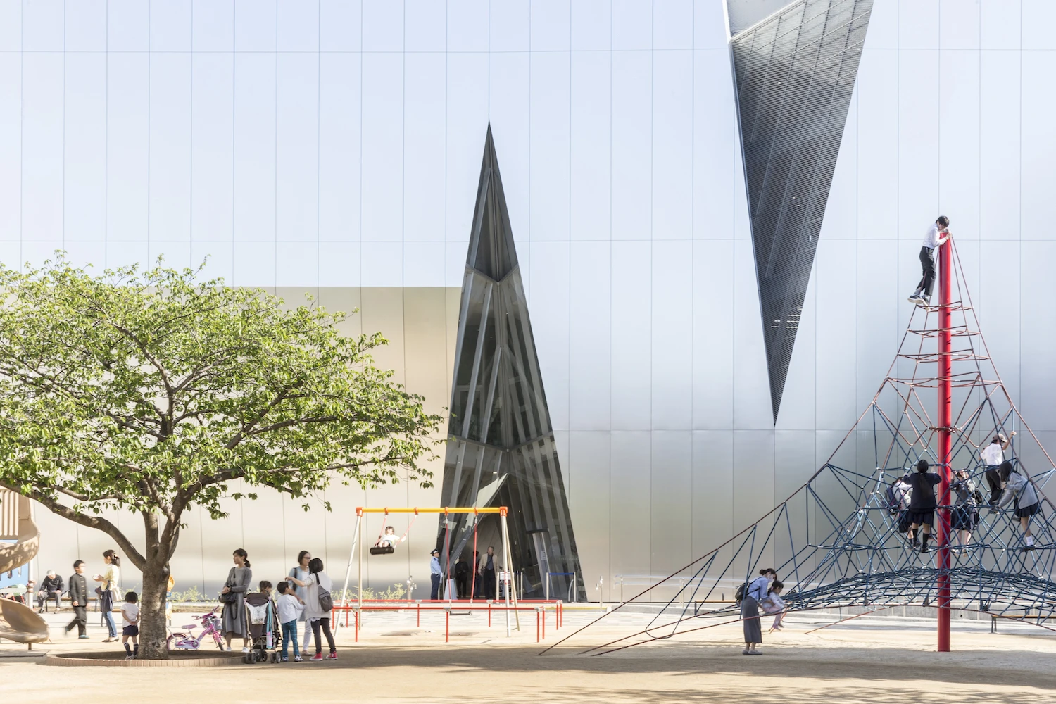 Laurian Ghinitoiu took this photograph of children at play outside the Sumida Hokusai Museum in Tokyo, Japan by Kazuyo Sejima. The image was entered into the Exterior category