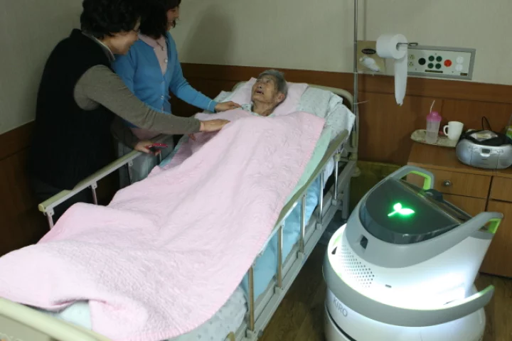 The KIRO-M5 can detect when a diaper has been soiled, alert the nursing staff, and then purify and sterilize the air