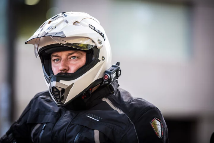 Sena's 10C - action cam and Bluetooth headset in one compact unit (Photo: Nick Lavars/Gizmag.com)