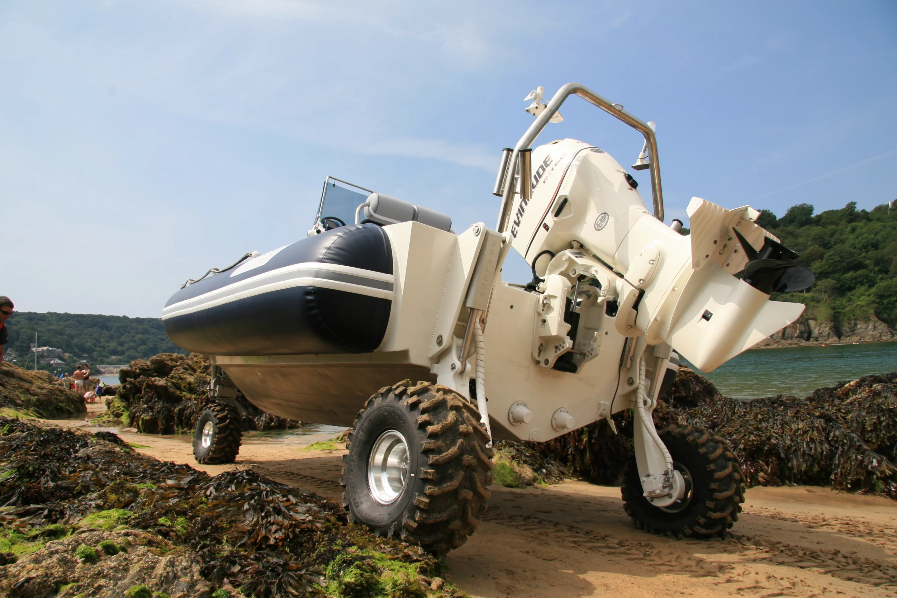 "Our experience in the New Zealand marketplace as a boat builder has taught us a lot. The vast majority of issues we deal with in New Zealand are with owners ringing up about service issues and not technology issues. They relate to bilge pumps and outboard engines and electronics and that sort of thing. The hydraulic system looks after itself so long as it isn't abused and it is maintained properly."