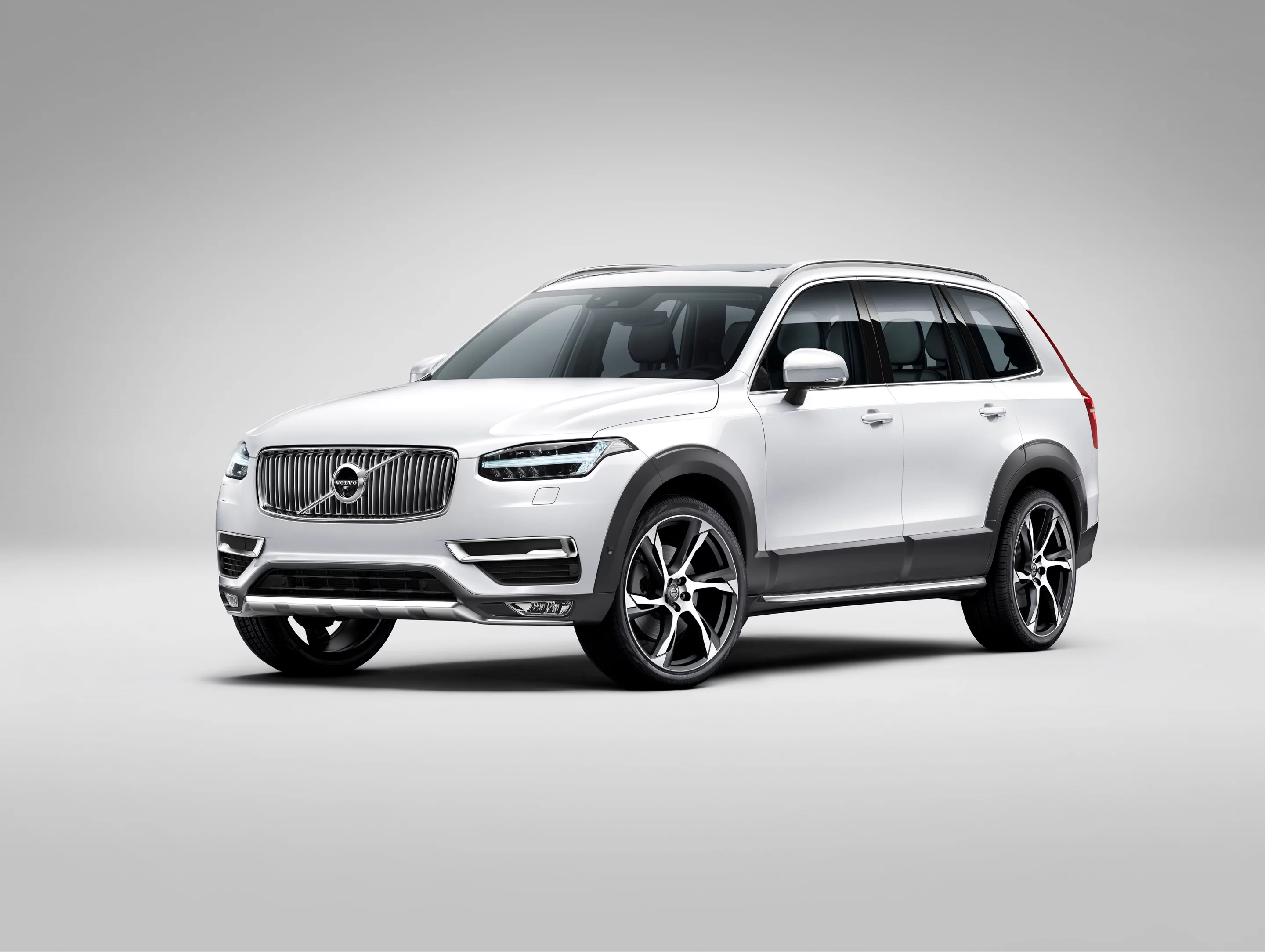 22-inch wheels give the Rugged Luxury XC90 presence