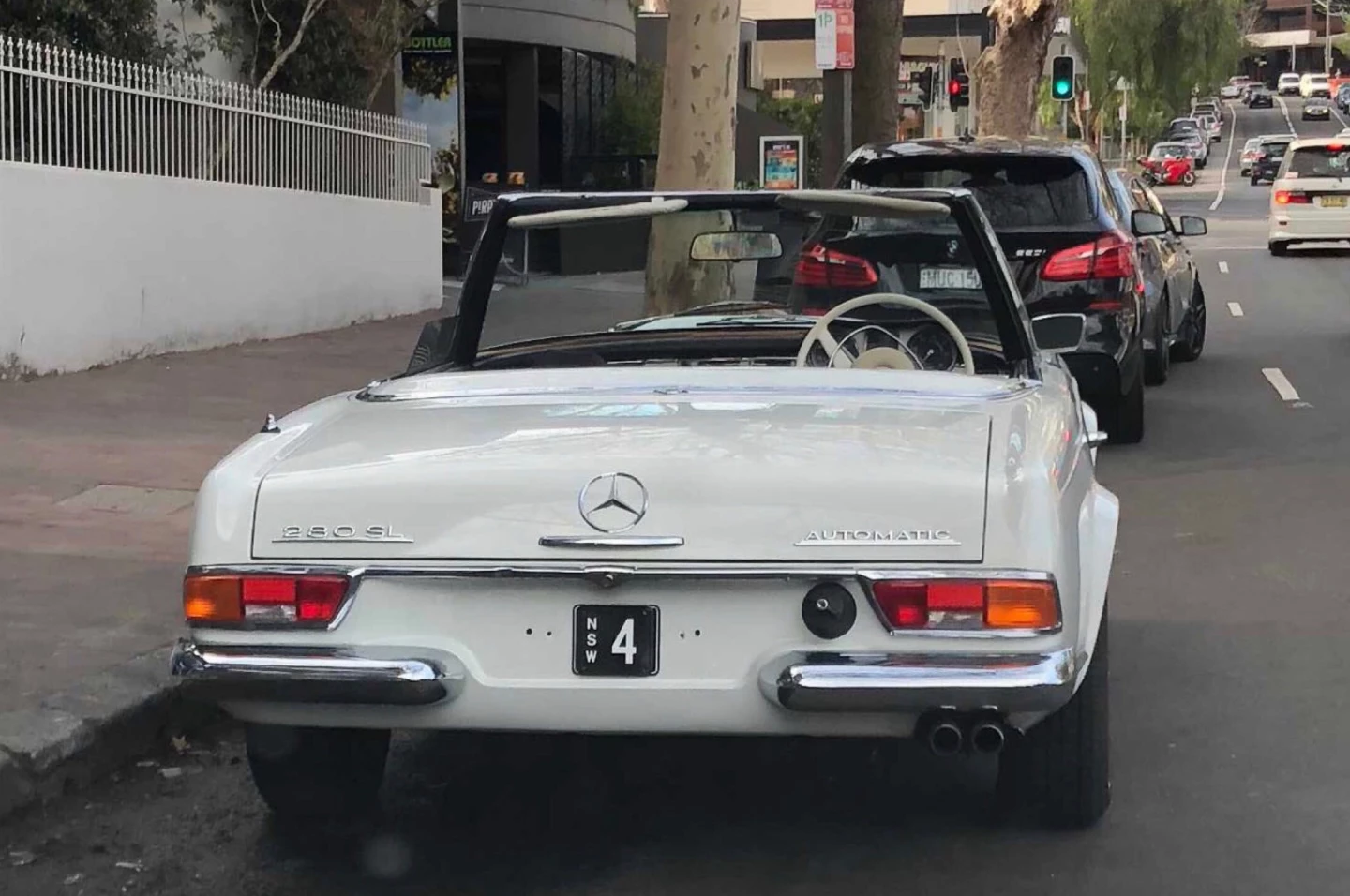 The record Australian price paid for a number plate is now AUD$2,572,500 (US$2,046,653 based on exchange rates on the day of sale), set by Shannon's Auctions in August, 2017. That price was fetched by the New South Wales (one of Australia's six States) registration "4", and was paid by Chinese-Australian entrepreneur Peter Tseng, another investor in number plates with a strong track record. Tseng also owns the No. 1 Hong Kong number plate and the New South Wales personalized licence plate "ONE"