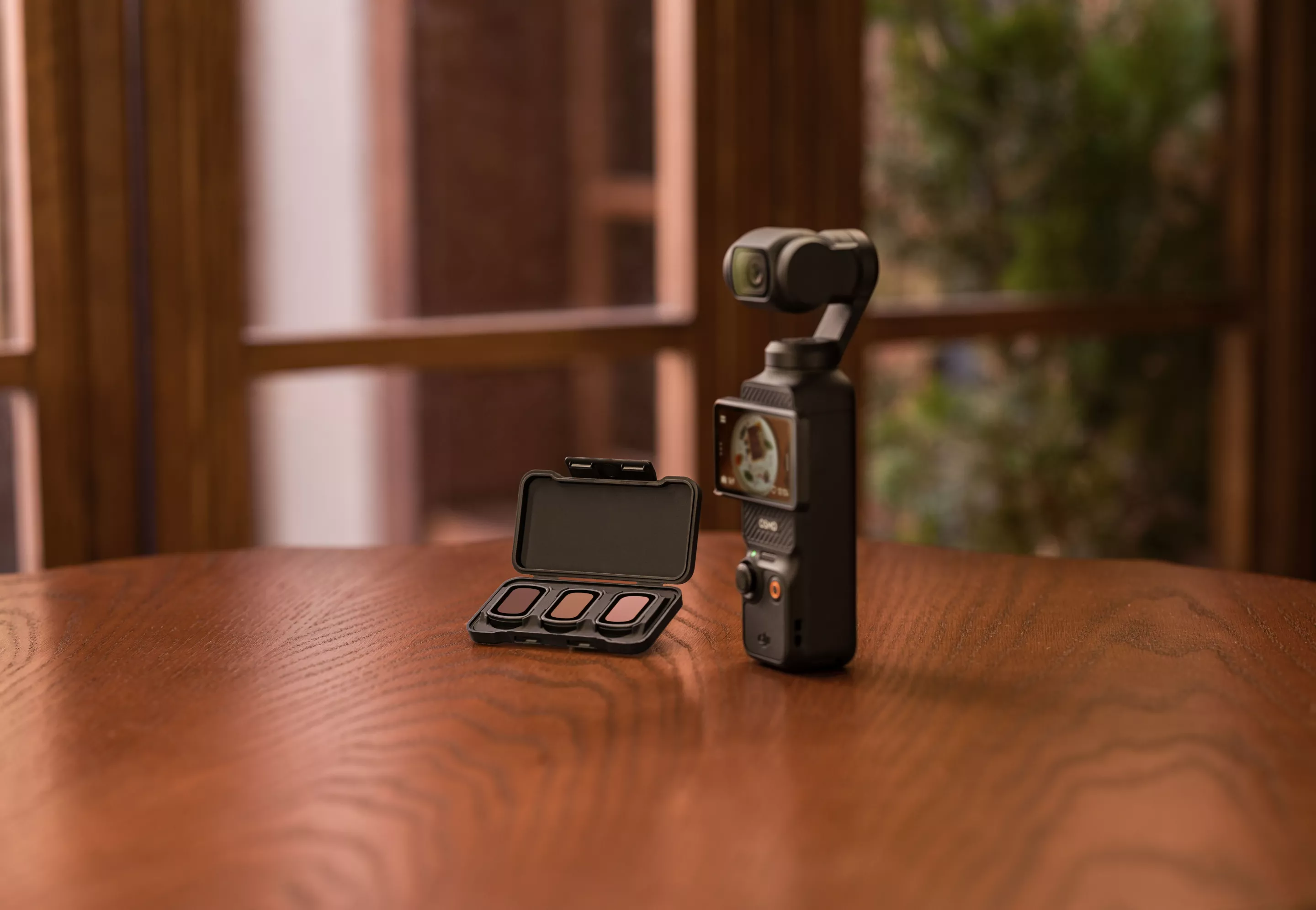 A set of magnetic ND16, ND64 and ND256 filters expand creative options