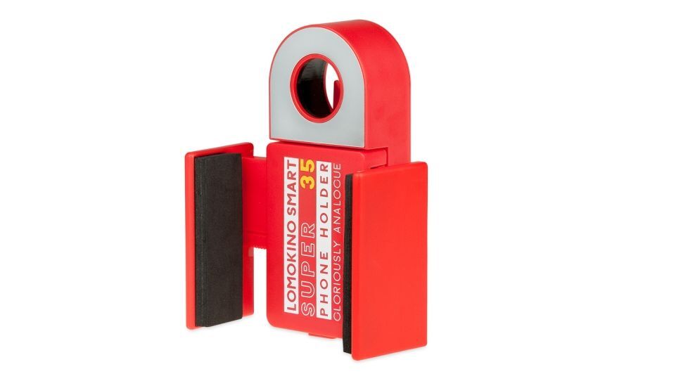 Without a smartphone the LomoKino SmartPhone Holder seems to say "hug me ... please"