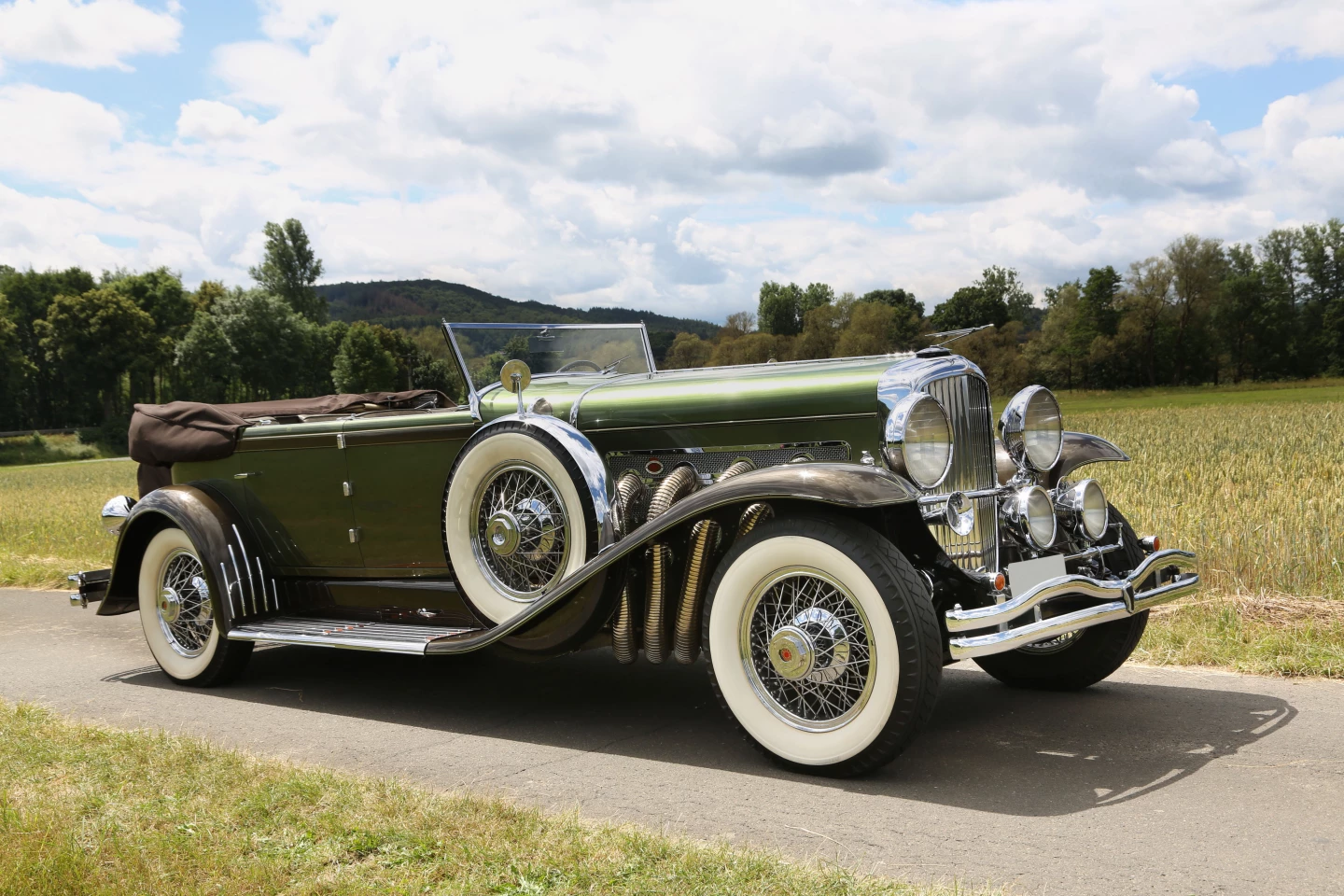 $781,000 | 1929 Duesenberg Model SJ Convertible Sedan by Murphy | RM-Sotheby's | SHIFT/Monterey Sale | 14-15 August 2020 | Lot 131 | Estimate: $850,000 to $1,100,000 | Official RM-Sotheby's Auction Page