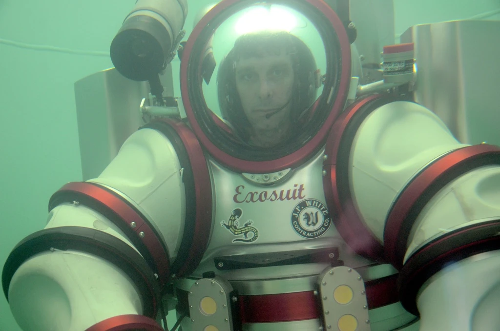 The EXOSUIT can be modified with extra thrusters, sonar and LED lighting as required (Photo: Nuytco Research)